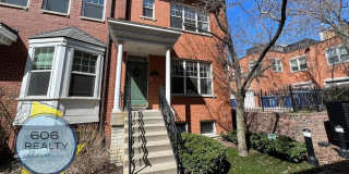 Beautiful, Single Family Townhome, Great Location!! Gallery 3