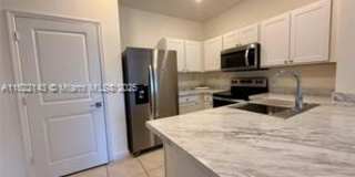 1100 Sw 6th Ct Gallery 9