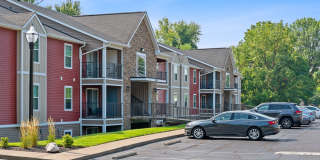 Galbraith Pointe Apartments and Townhomes Gallery 57