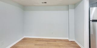 9841 HAGEL Circle Gallery 5