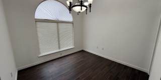 5901 101st Street Gallery 6