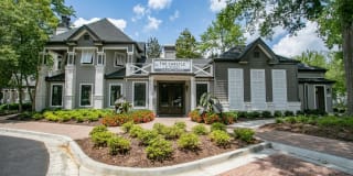 The Carlyle at Perimeter Apartments Gallery 2