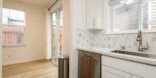 10547 Midvale Avenue North - DUnit D Gallery 5