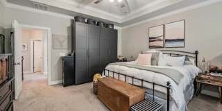 3007 W PALMIRA Avenue Gallery 23