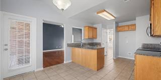 585 Lynn Drive Gallery 8