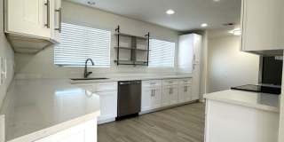 REMODELED GEM IN THE HEART OF SCOTTSDALE Gallery 15