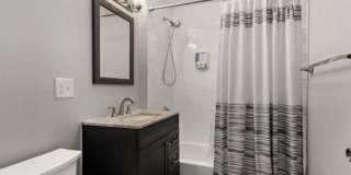 7 Abbotsford Gallery 3