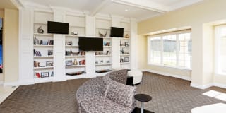 Embassy Park Apartments Gallery 35