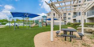 Parkside Crossing Apartments Gallery 9