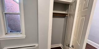 Updated 3 Bedroom 1.5 Bath Townhome w/ Paved Yard + Washer & Dryer Gallery 17