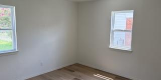 411 East Showalter Drive Gallery 15