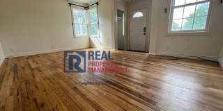 3 Bedroom 1 bath - 1 car garage - "Pet Negotiable" 3 Bedroom 1 bath - 1 car garage - "Pet Negotiable" Gallery 17