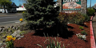 Gateway Village Gallery 18