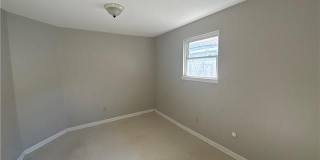 9018 AMOUR Drive Gallery 5
