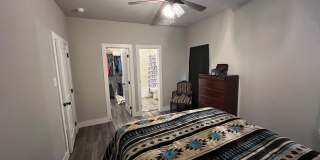 4717 121st Place- Garage Apt. MOVE IN SPECIAL! Gallery 8