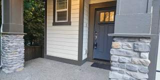 Spacious 5 Bedroom in Convenient North Creek Ridge, Bothell Location Gallery 3