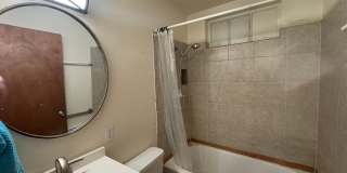 fully furnished 3-bedroom, 2-bathroom Gallery 11
