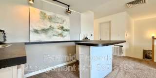 8758 S Oakwood Park Circle Gallery 13