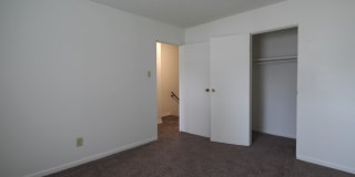 Eleven Oaks Gallery 10