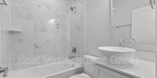 2224 Hilton St. Gallery 20