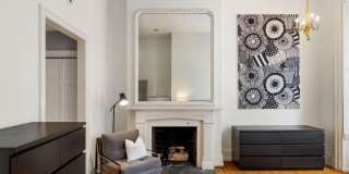 1714 SPRUCE Street Gallery 29