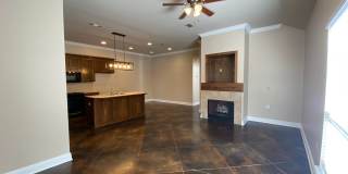 Charming 2BR/2BA Home in Shenandoah Ridge with Garage & Cozy Fireplace Gallery 7