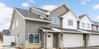 Like New, for RENT 3bd 3ba 2 car attached garage END UNIT available June 01 Gallery 1