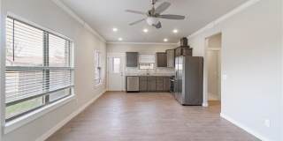 400 Barbet Gallery 1