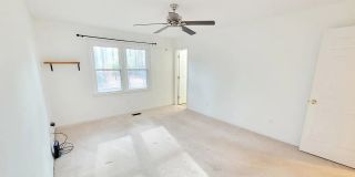 Charming 2BR House in Raleigh Gallery 22