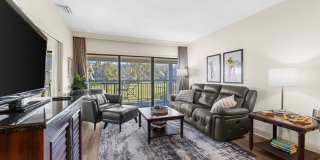 Furnished Resort 2/2 Condo, on Golf Course, Lake Views Gallery 19