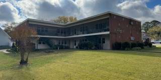 2004 W Broadway, Apt #8, Hopewell, VA 23860 Gallery 1