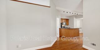 145 E 14th St Gallery 7