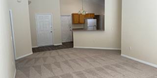 Home for rent Gallery 7