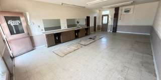 Beauty Salon/Retail Space For Rent Gallery 1