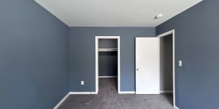 900 Woodson Road Gallery 5