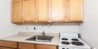 531 W Arlington Pl Gallery 1