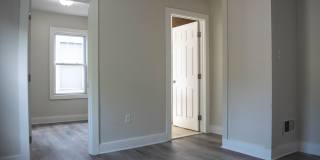 Renovated 3 Bedroom 2 Bathroom Single-Family Home! Gallery 14