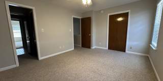 2448 Riverlook Drive Gallery 18