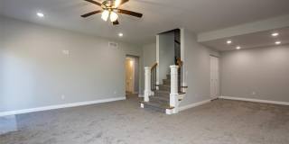 652 N Kansas Street Gallery 21