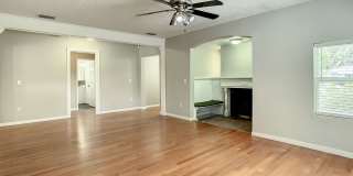 Charming Three bedroom one bath with huge backyard Gallery 14
