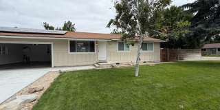 Incredible Location with Huge RV Parking Space! Gallery 1