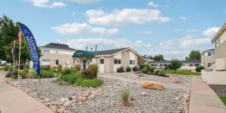 Aspen Townhomes Gallery 51