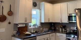 Beautifully furnished 3 bed 2.5 bath home in Leland Beautifully furnished 3 bed 2.5 bath home in Leland Gallery 6