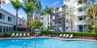 Villas at Park La Brea Apartments Gallery 2