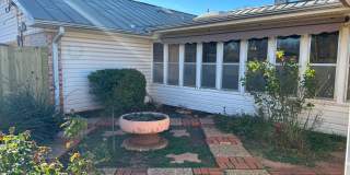 3/2/2 Newly painted! ALL BILLS PAID! Gallery 31