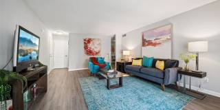 The Onyx Hoover Apartments Gallery 16