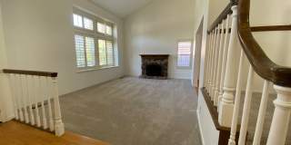 ALMADEN VALLEY - Sharp home with 4 large bedrooms (plus bonus room) and 3 full bathrooms, pool. Gallery 4