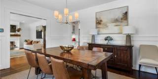 663 Yorkshire Road NE Gallery 21