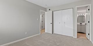 The Hills Apartment Homes Gallery 29