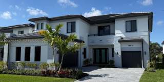 19616 NE 14th Ct Gallery 1